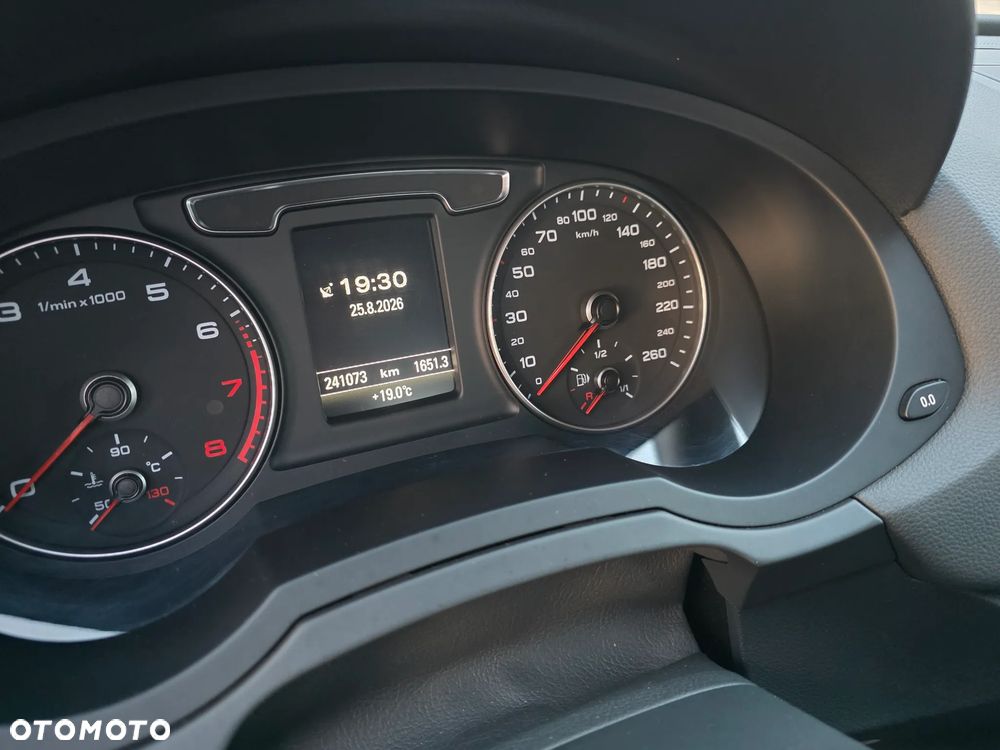 Audi Q3 - 21