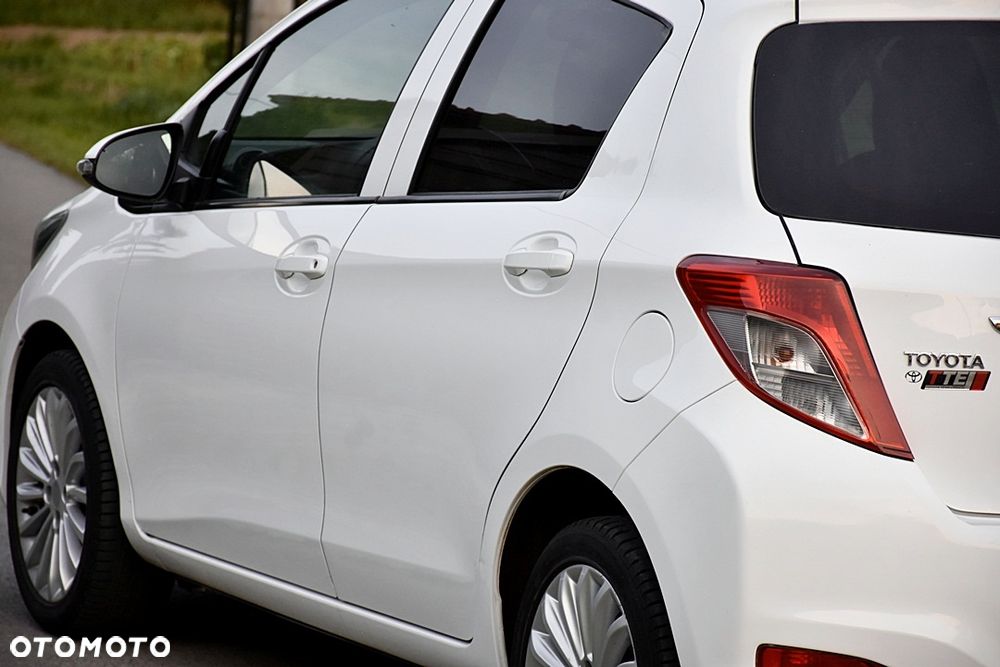 Toyota Yaris 1.33 Sol - 12