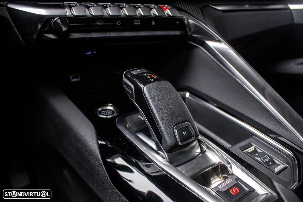 Peugeot 3008 PureTech 130 Stop & Start GPF EAT8 Active - 18