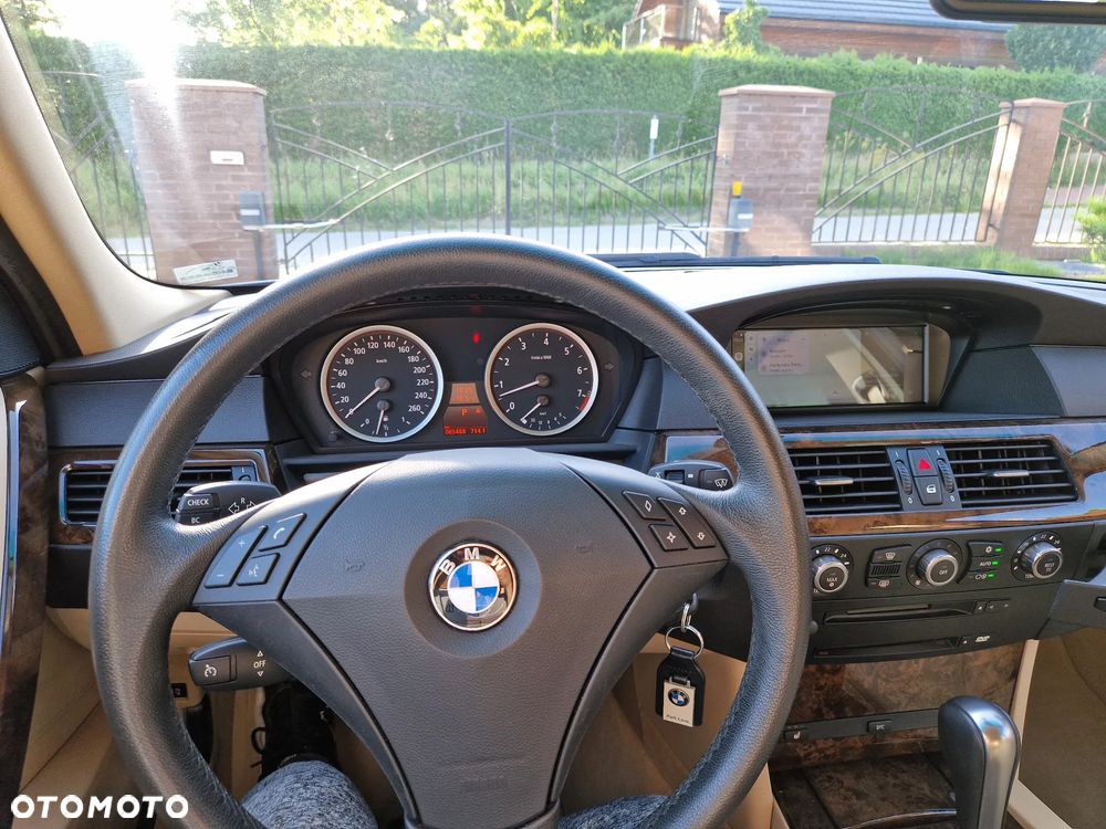BMW Seria 5 530i - 9