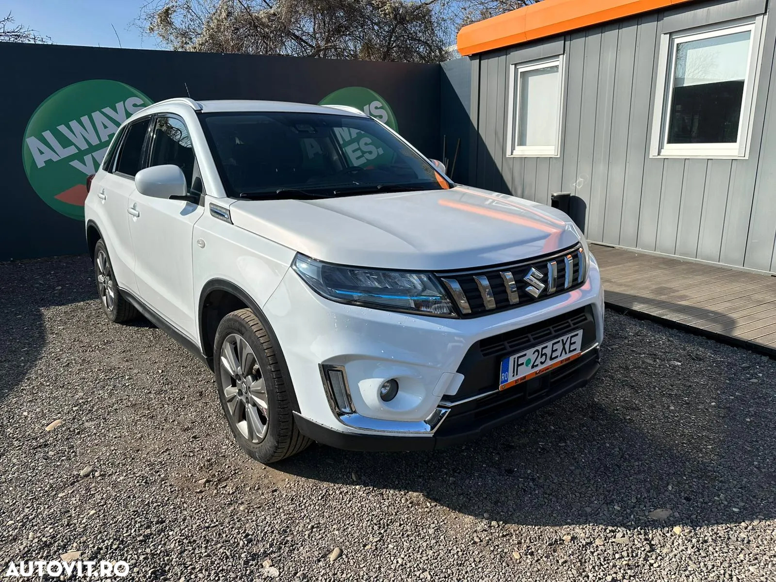 Suzuki Vitara 1.4 Boosterjet AllGrip MHEV Spirit - 2