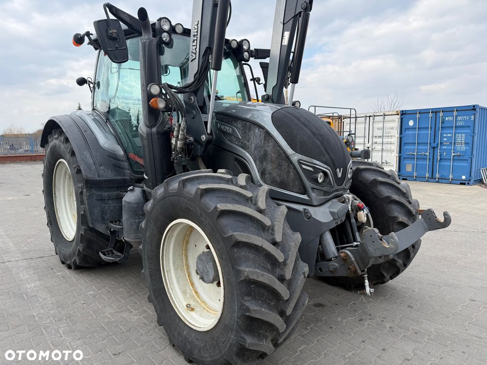 Valtra N174 - 2