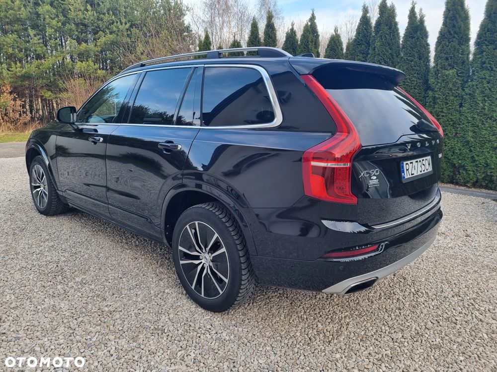 Volvo XC 90 - 7