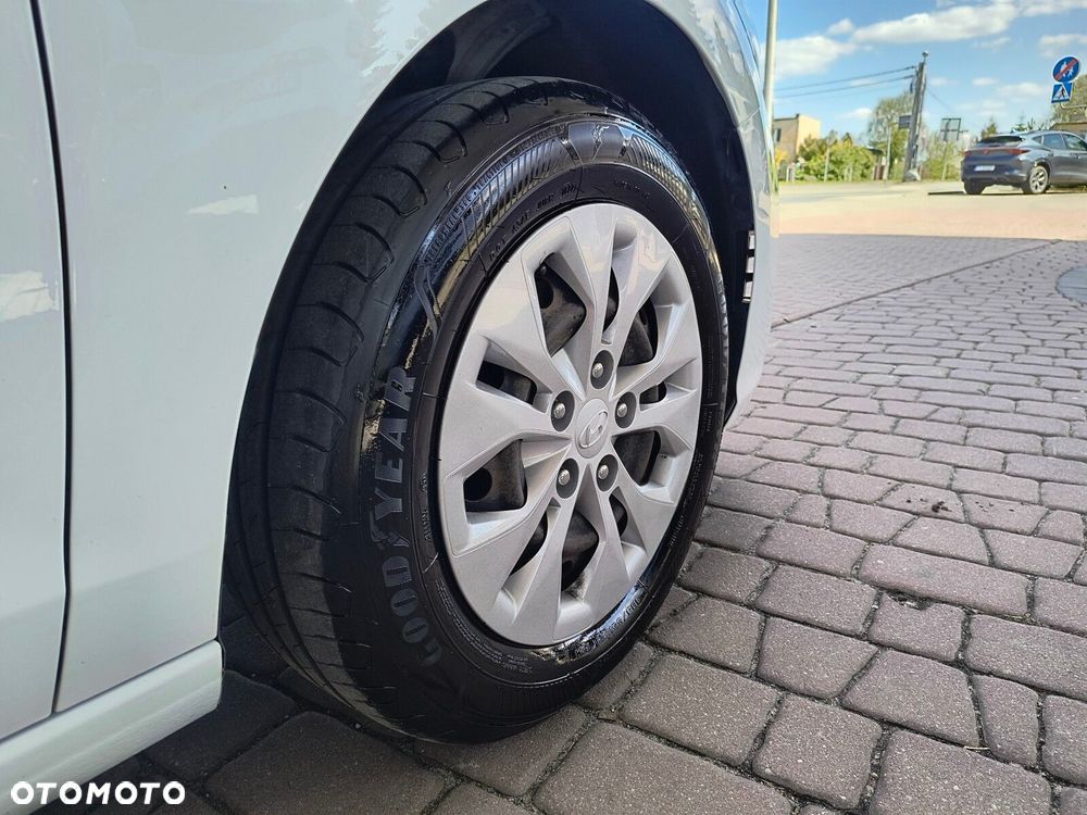 Hyundai i30 1.4 GET - 9