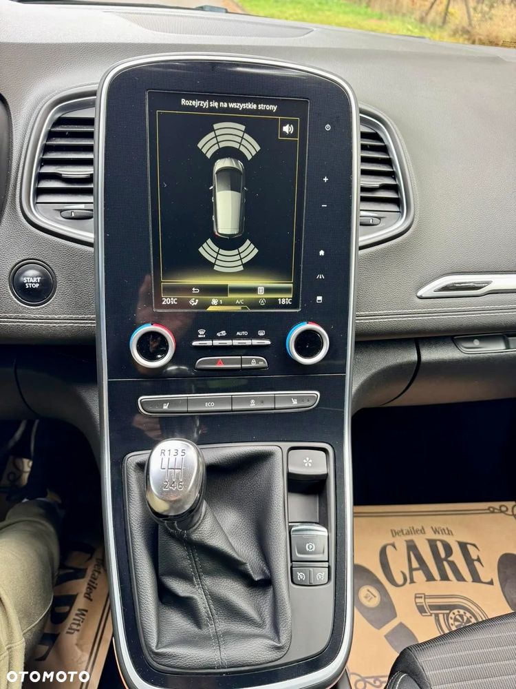 Renault Scenic ENERGY TCe 130 BOSE EDITION - 16