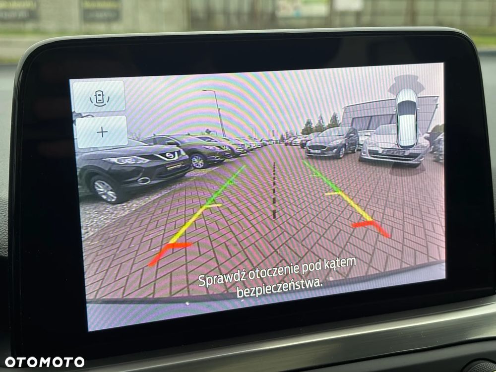 Ford Focus 1.5 EcoBoost Titanium - 24