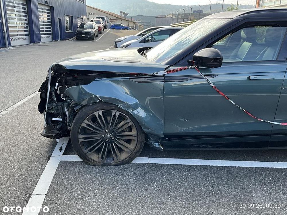 Land Rover Range Rover Velar D300 Dynamic SE - 6