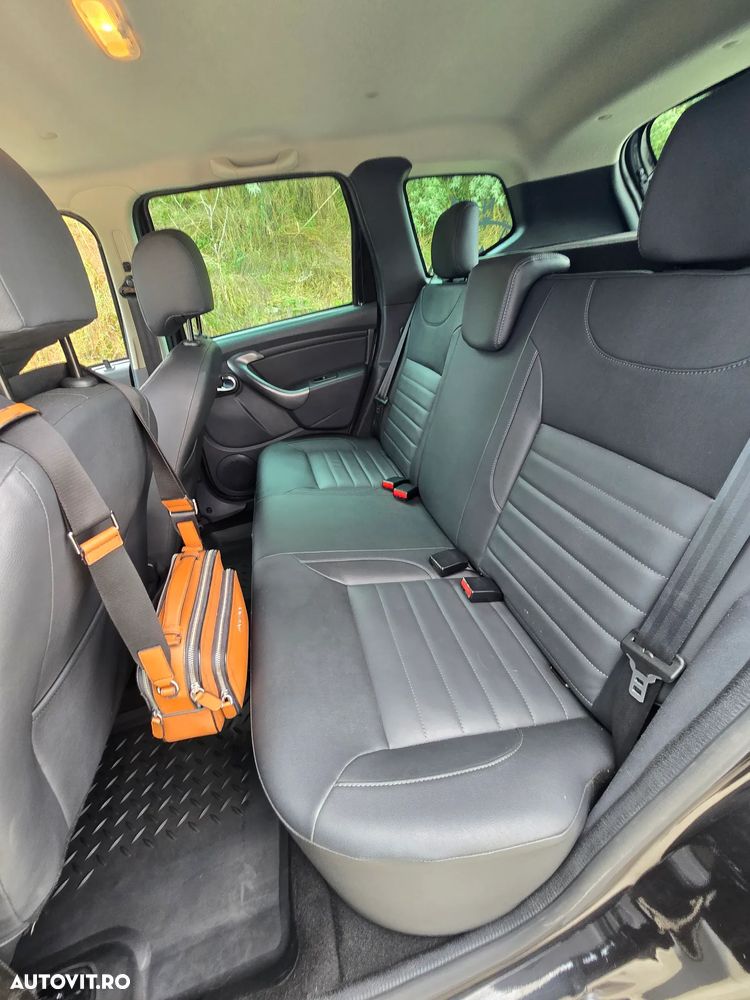 Dacia Duster 1.5 dCi 4x4 Laureate - 12