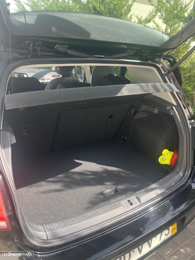 VW Golf 1.6 TDi BlueMotion DSG Trendline - 6