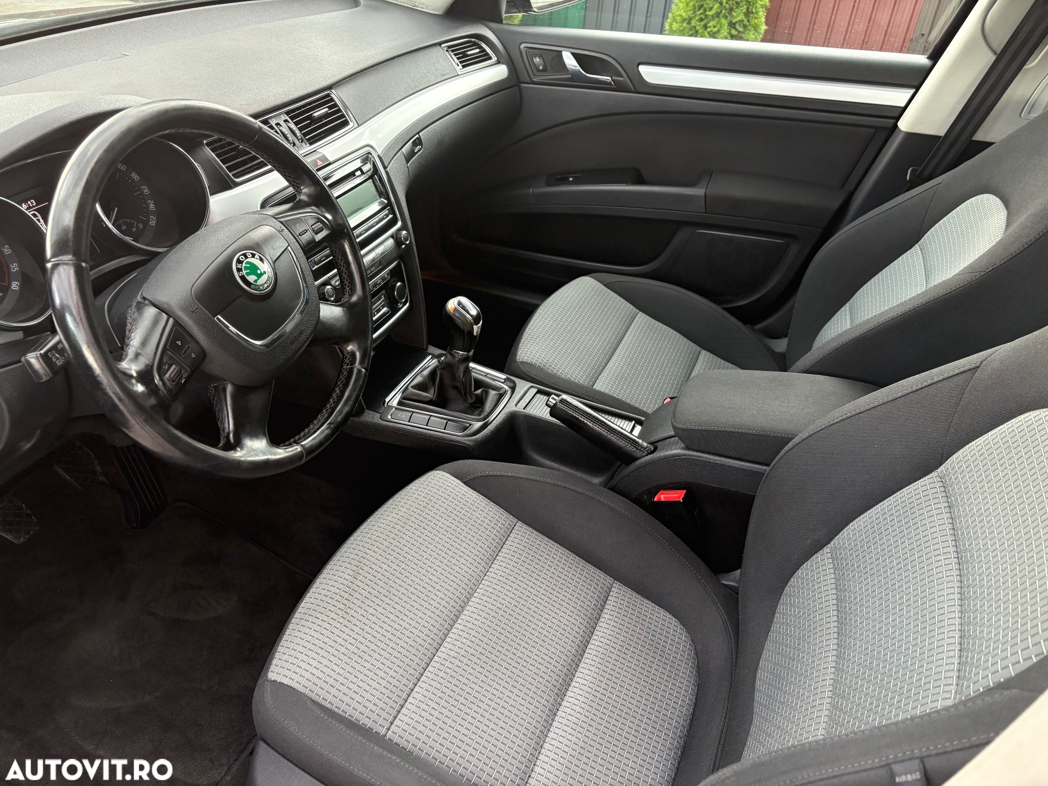 Skoda Superb 2.0 TDI Elegance - 10