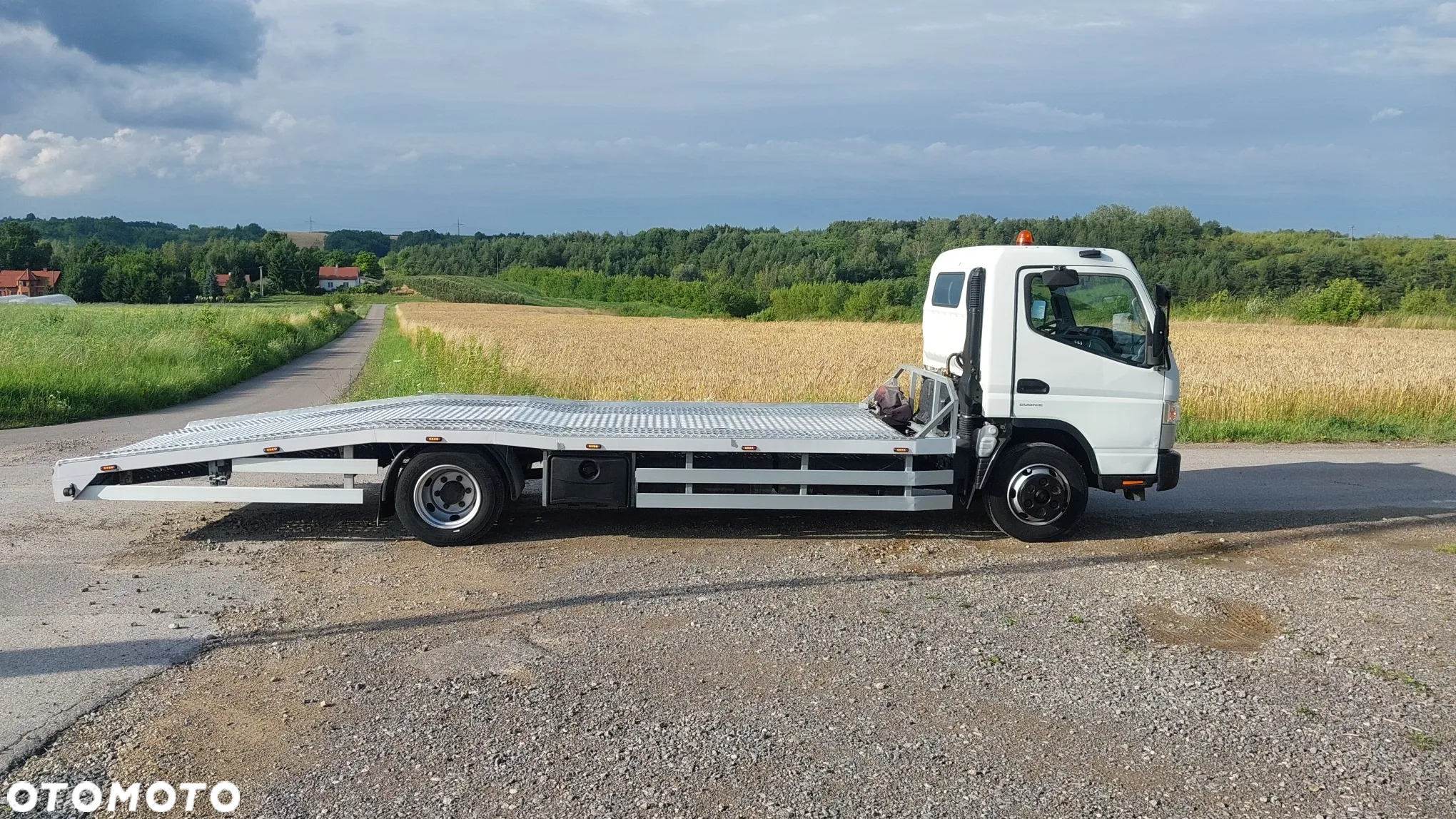 Mitsubishi Canter Fuso - 4
