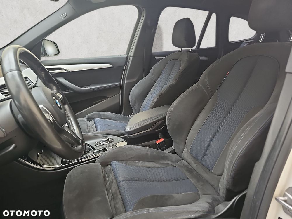 BMW X1 - 12