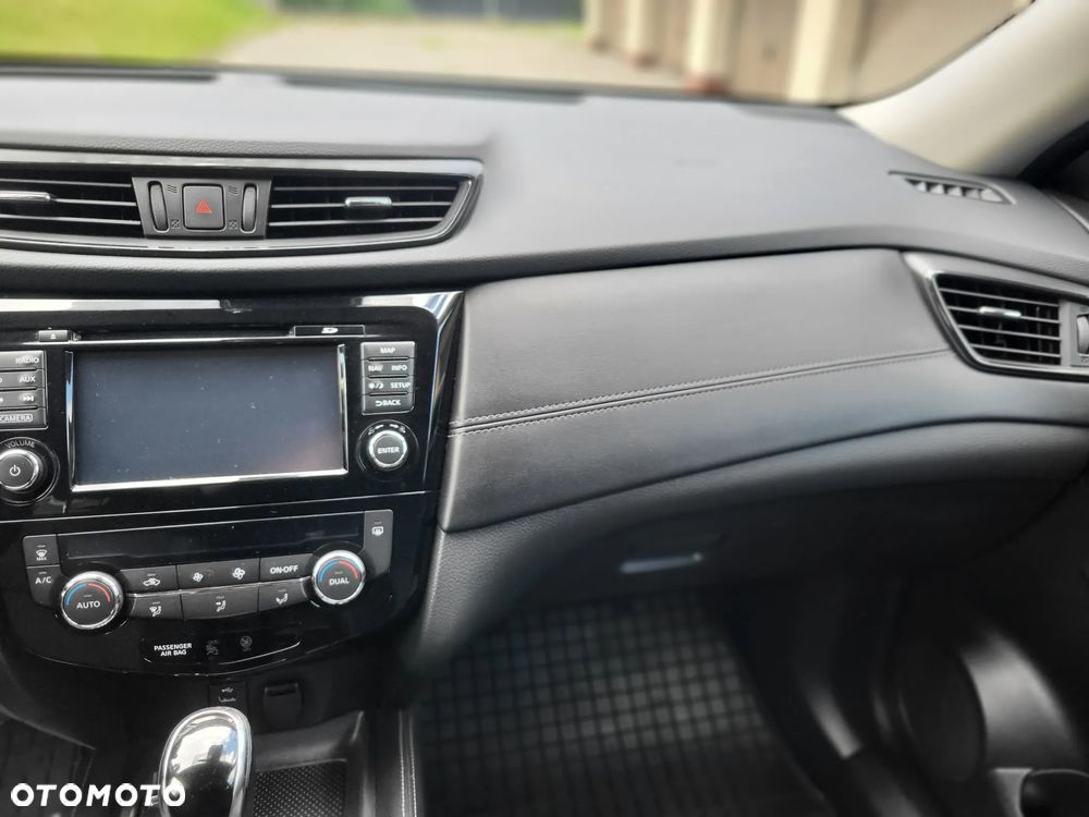 Nissan X-Trail 2.0 dCi N-Connecta 4WD Xtronic - 6