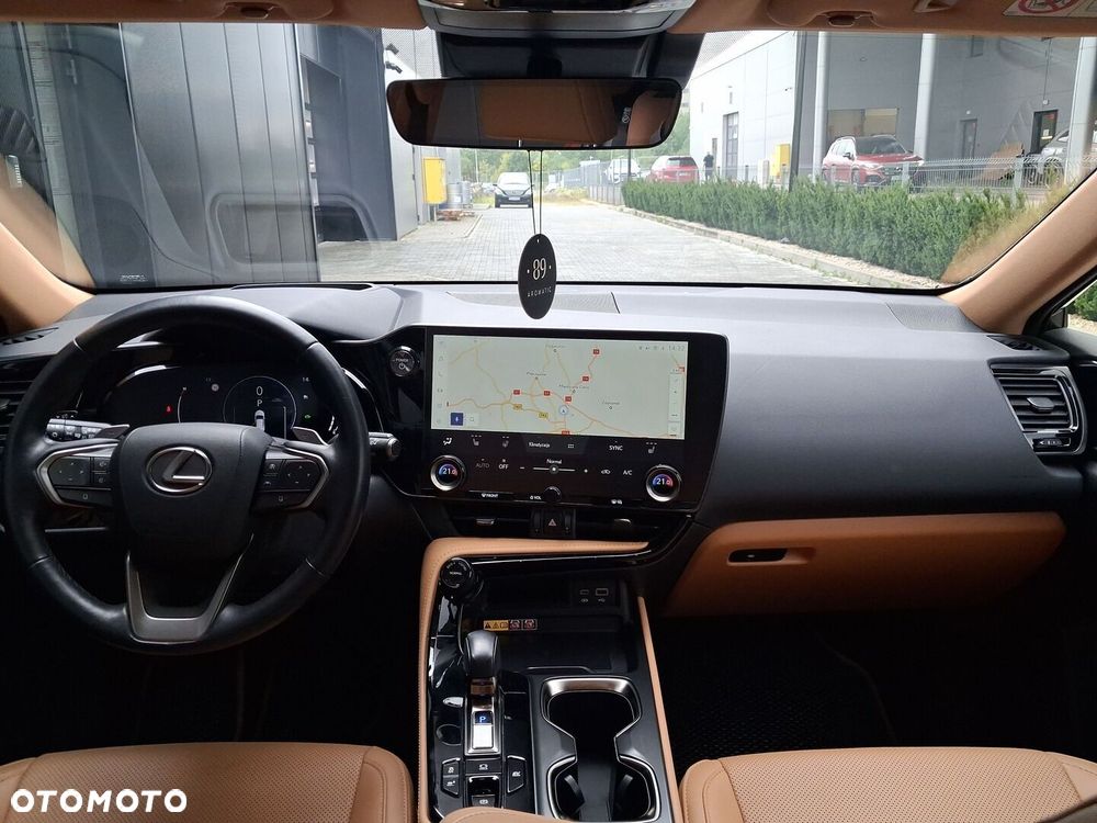 Lexus NX 350h Prestige AWD - 22