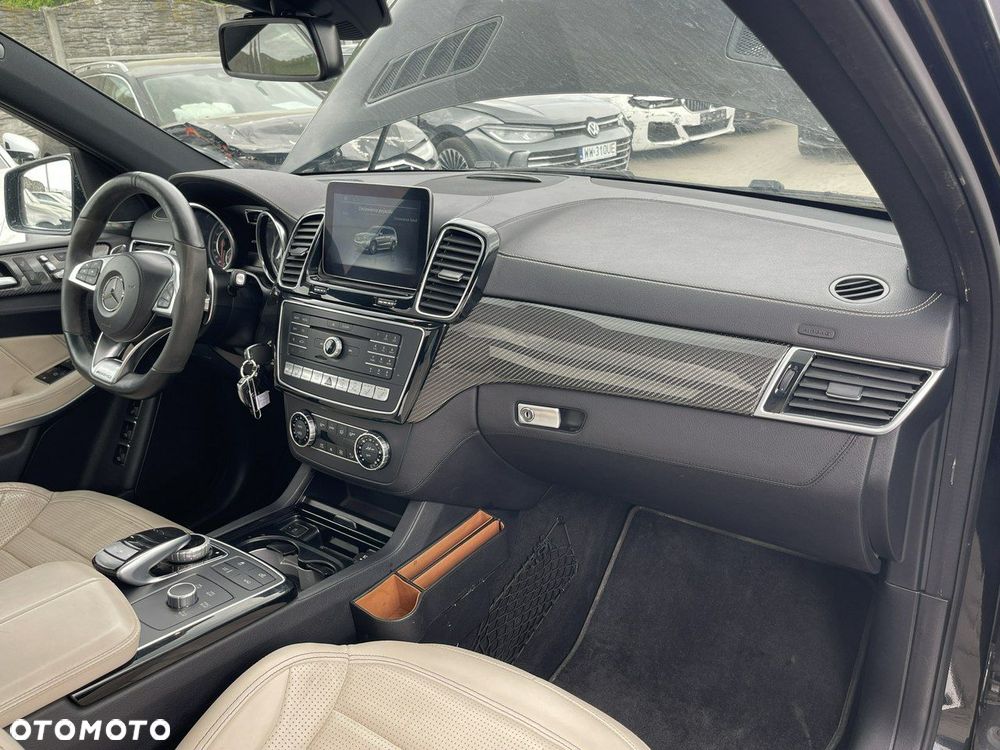 Mercedes-Benz GLS AMG 63 4-Matic - 11