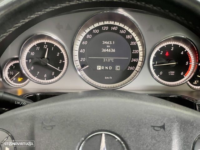 Mercedes-Benz E 220 CDi Avantgarde BlueEfficiency Auto - 21