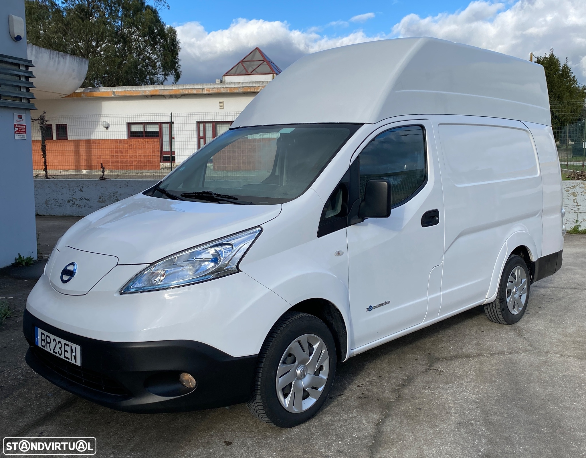 Nissan E-NV200 - 12