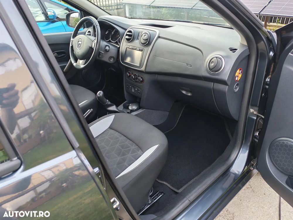 Dacia Sandero Stepway 0.9 TCe Prestige - 33