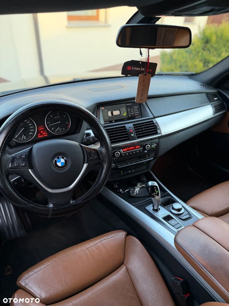 BMW X5 - 12