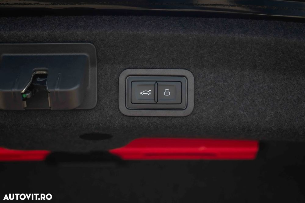 Audi A6 50 TFSI e quattro S tronic design - 23