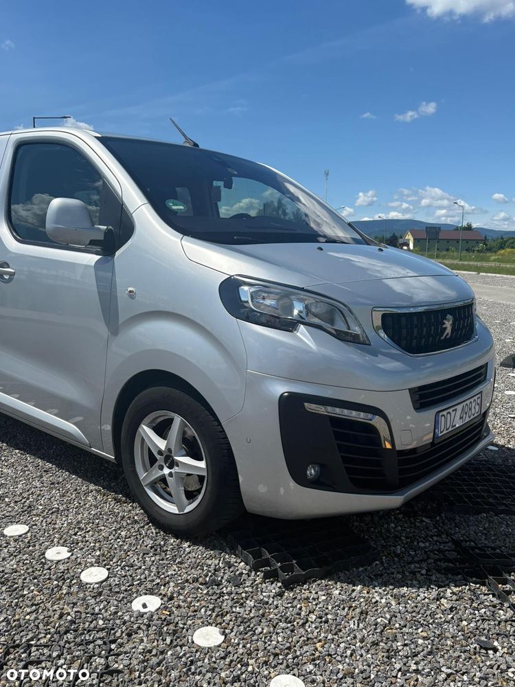 Peugeot Traveller - 4
