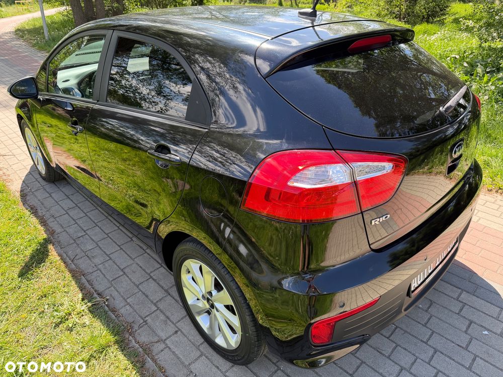 Kia Rio 1.4 ISG Dream Team Edition - 29