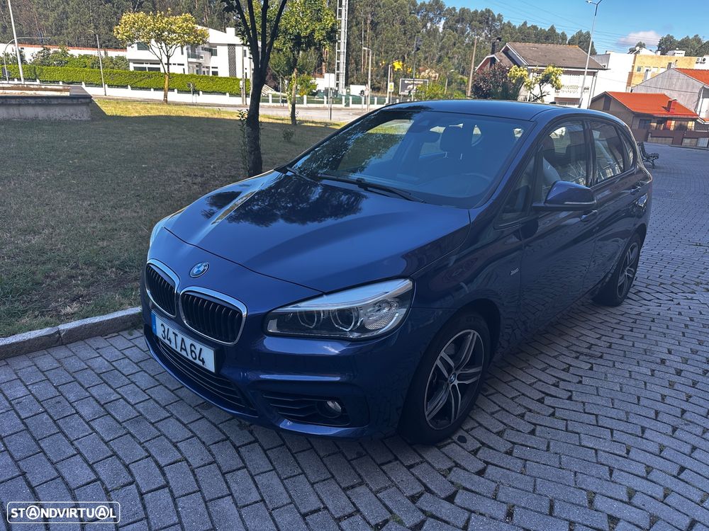 BMW 218 Active Tourer d Line Sport - 4