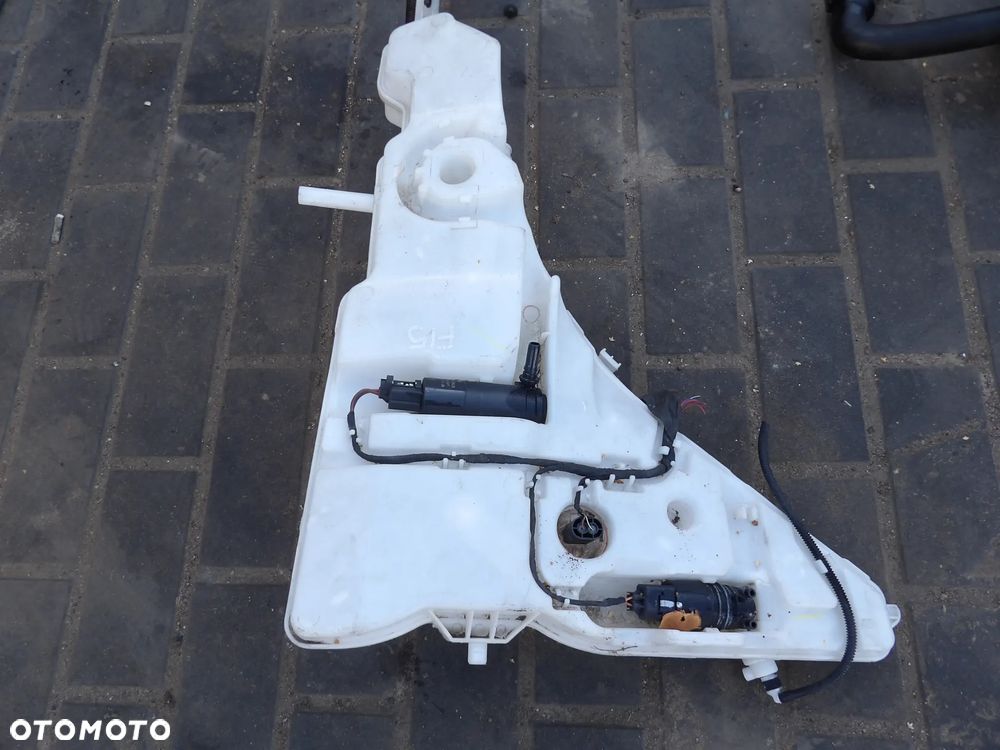 BMW - F15 - ZBIORNIK SPRYSKIWACZA - POMPKA  - KOMPLET - 7292424 - 2
