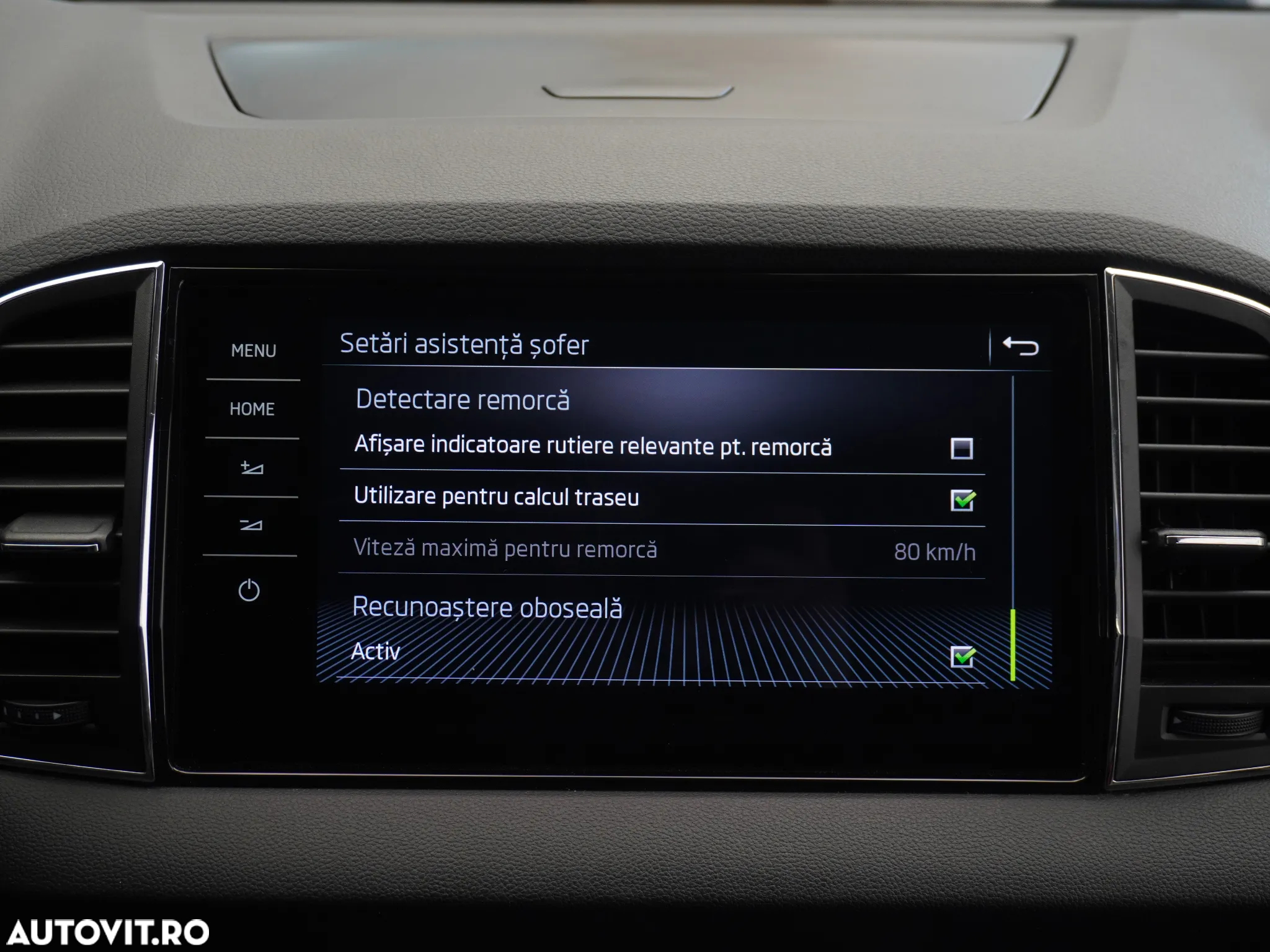 Skoda Karoq 1.6 TDI DSG Style - 30