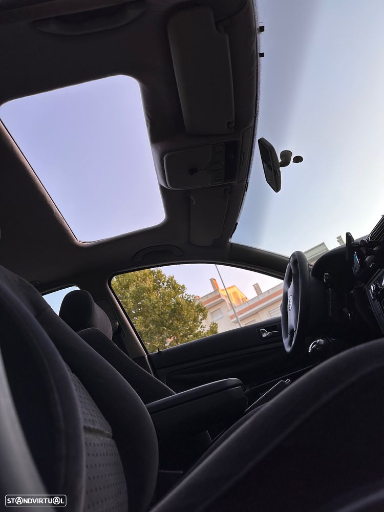 VW Passat 1.6 Confortline - 8