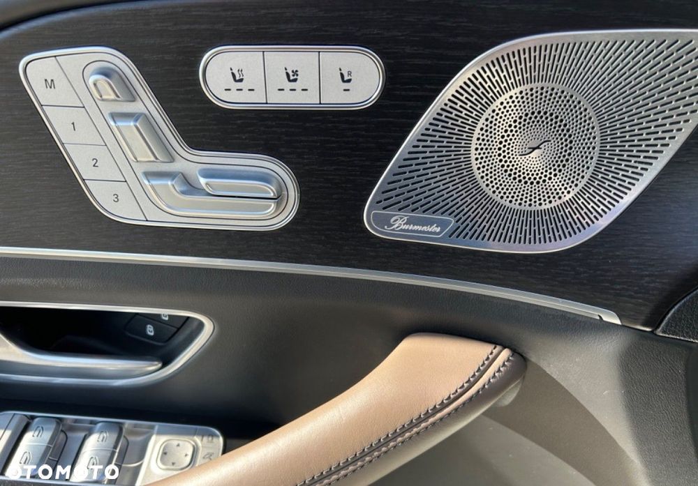 Mercedes-Benz GLE - 25