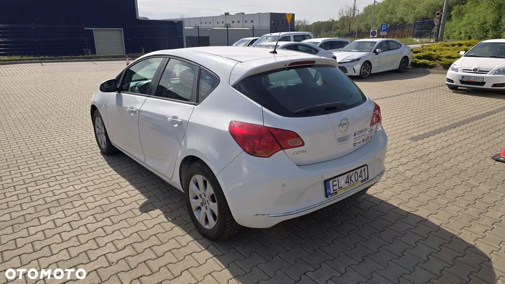 Opel Astra 1.6 CDTI Enjoy S&S - 8