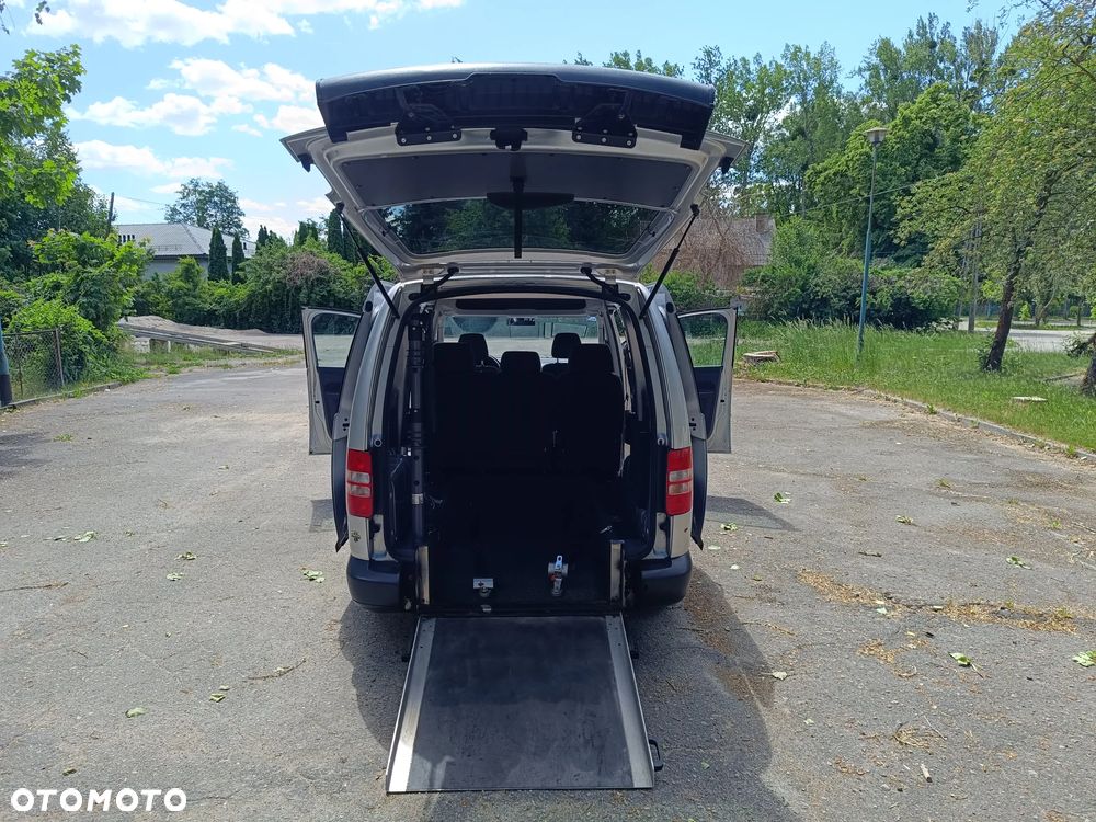 Volkswagen Caddy Maxi Trendline DSG - 15