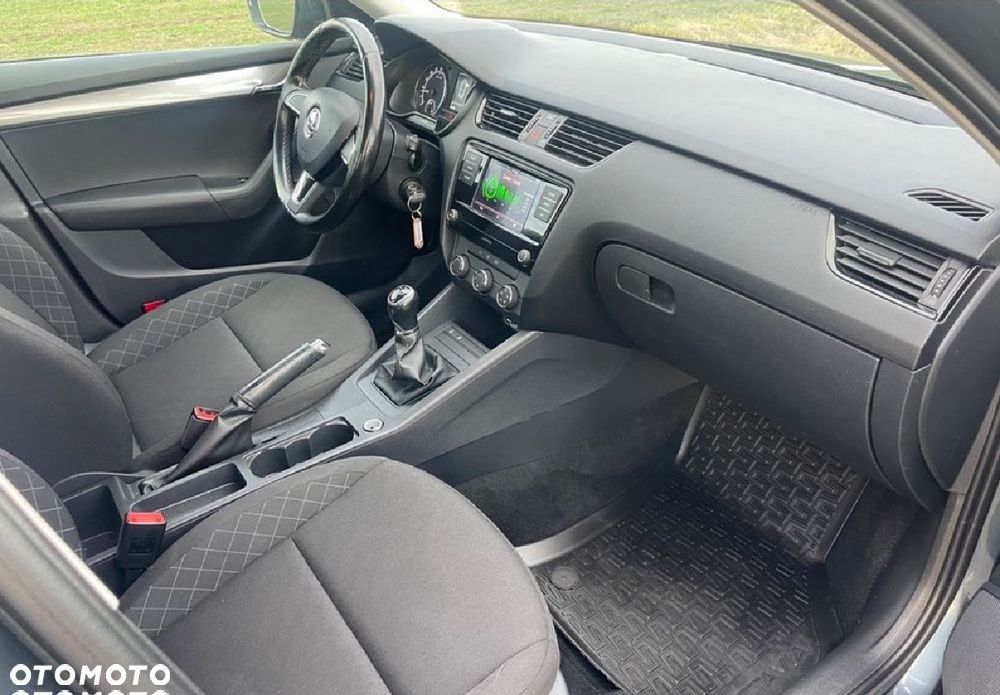 Skoda Octavia - 30