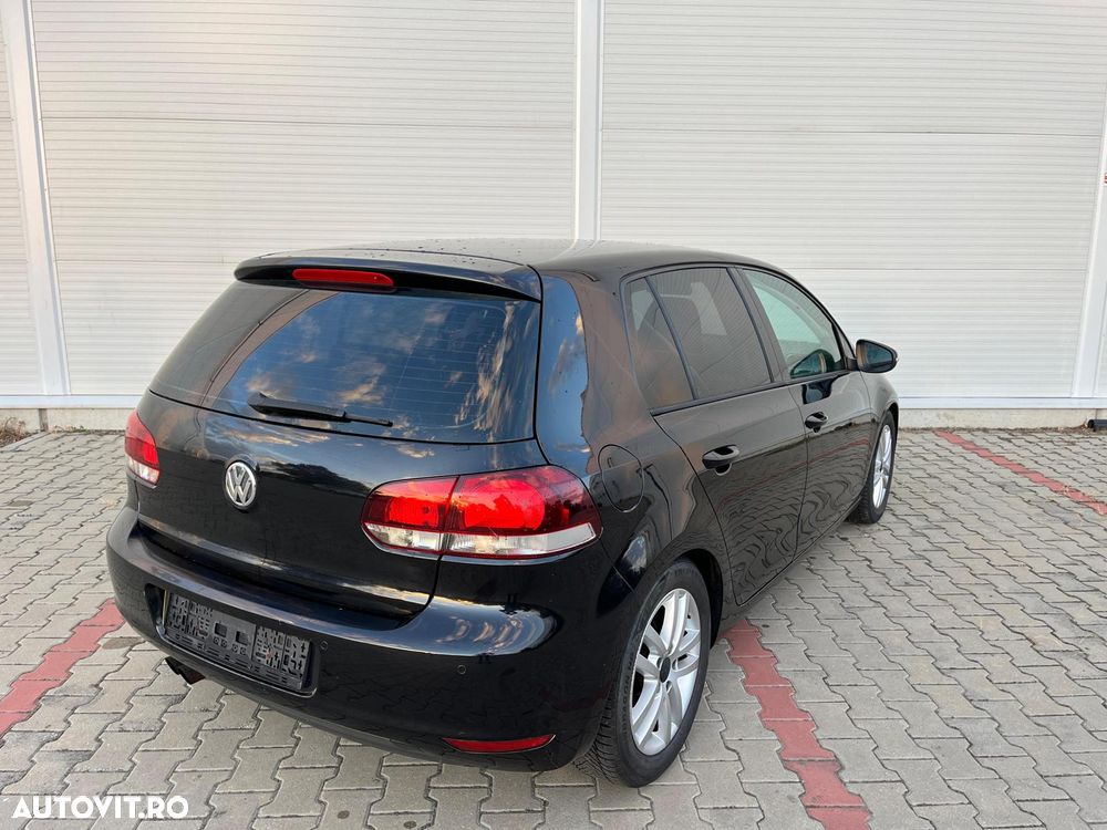 Volkswagen Golf - 4