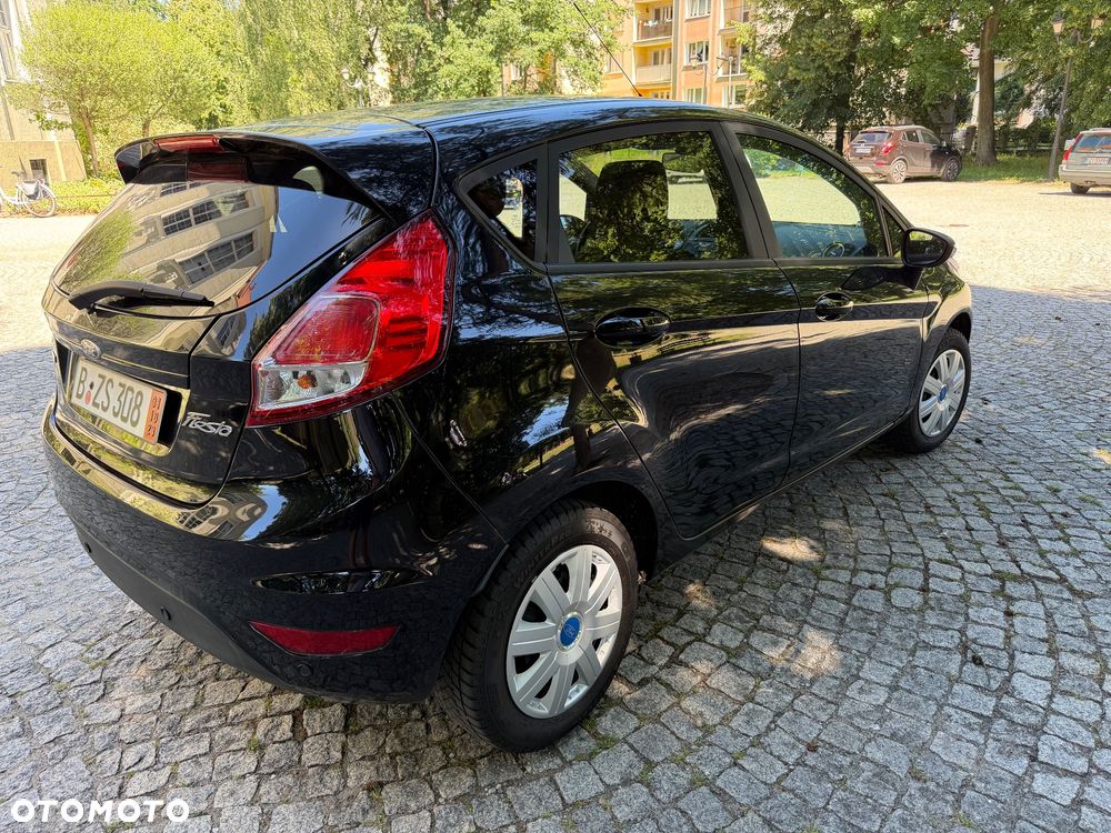 Ford Fiesta 1.0 EcoBoost S&S COOL&CONNECT - 11
