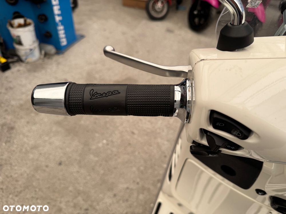 Vespa GTS - 13