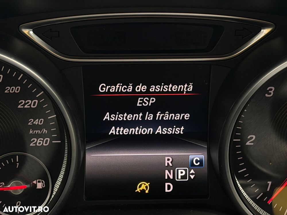 Mercedes-Benz CLA 180 d 7G-DCT - 28