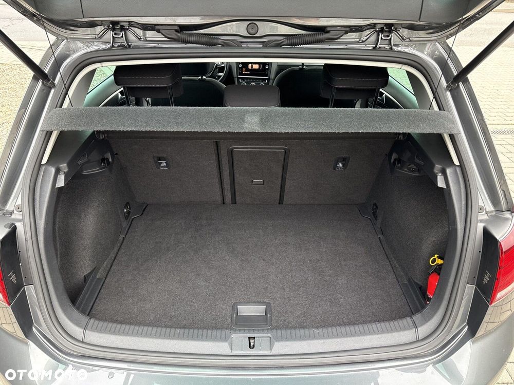 Volkswagen Golf 1.5 TSI BMT Comfortline - 27