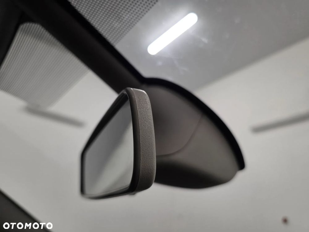 Renault Scenic dCi 130 FAP Bose Edition - 27