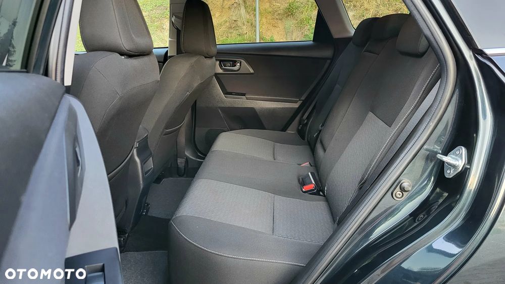 Toyota Auris 1.6 Premium - 18