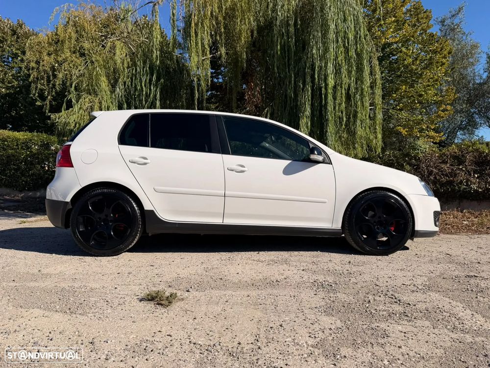 VW Golf - 10