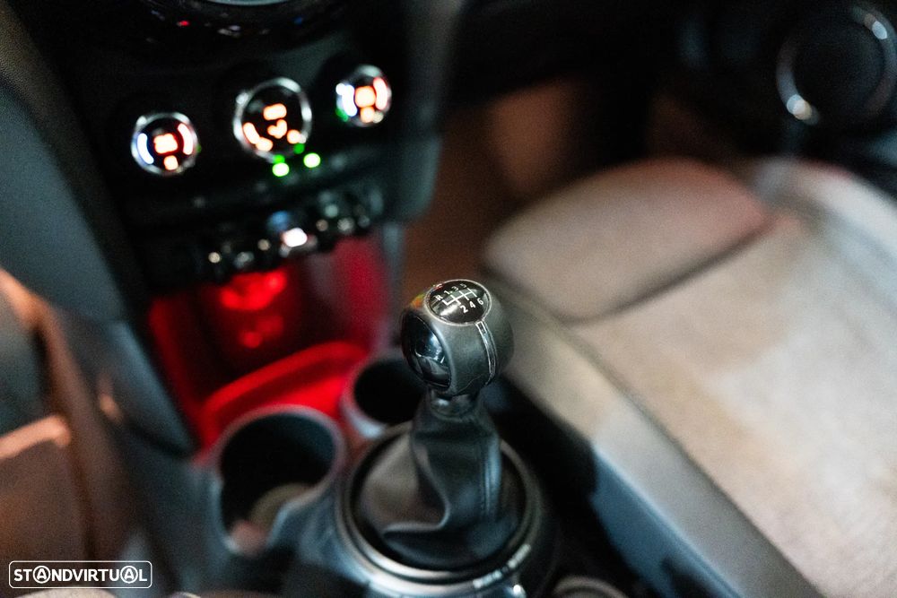 MINI 3 Portas Cooper - 23