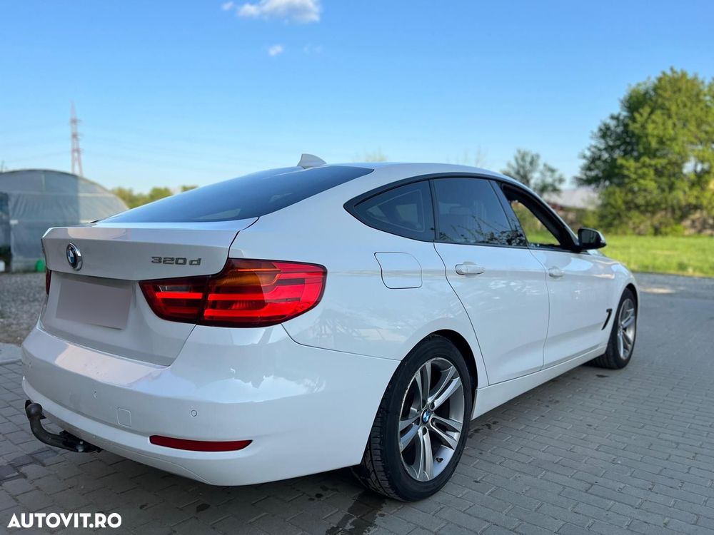 BMW Seria 3 320d Aut. Advantage - 7
