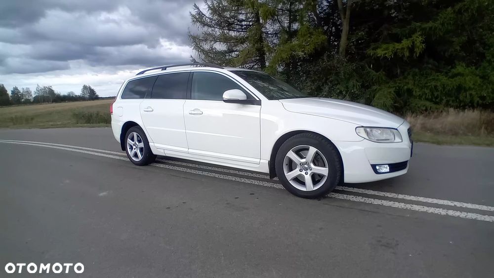 Volvo V70 D5 Geartronic Kinetic - 37