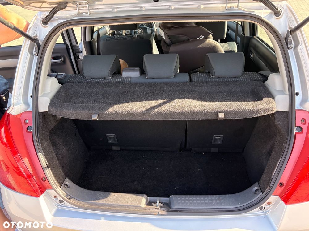 Suzuki Swift 1.3 GC (klm) - 12