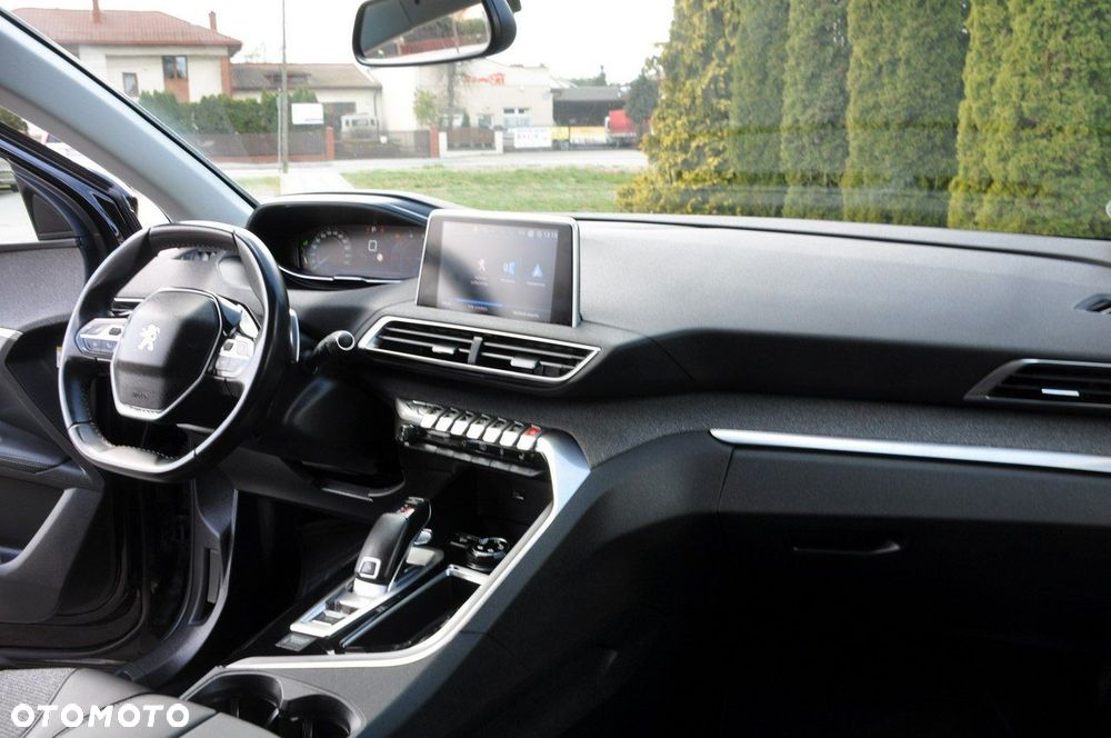 Peugeot 3008 BlueHDi 180 Stop & Start EAT8 Allure - 32