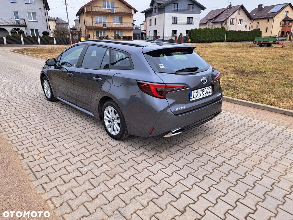Toyota Corolla 1.8 Hybrid Comfort - 4
