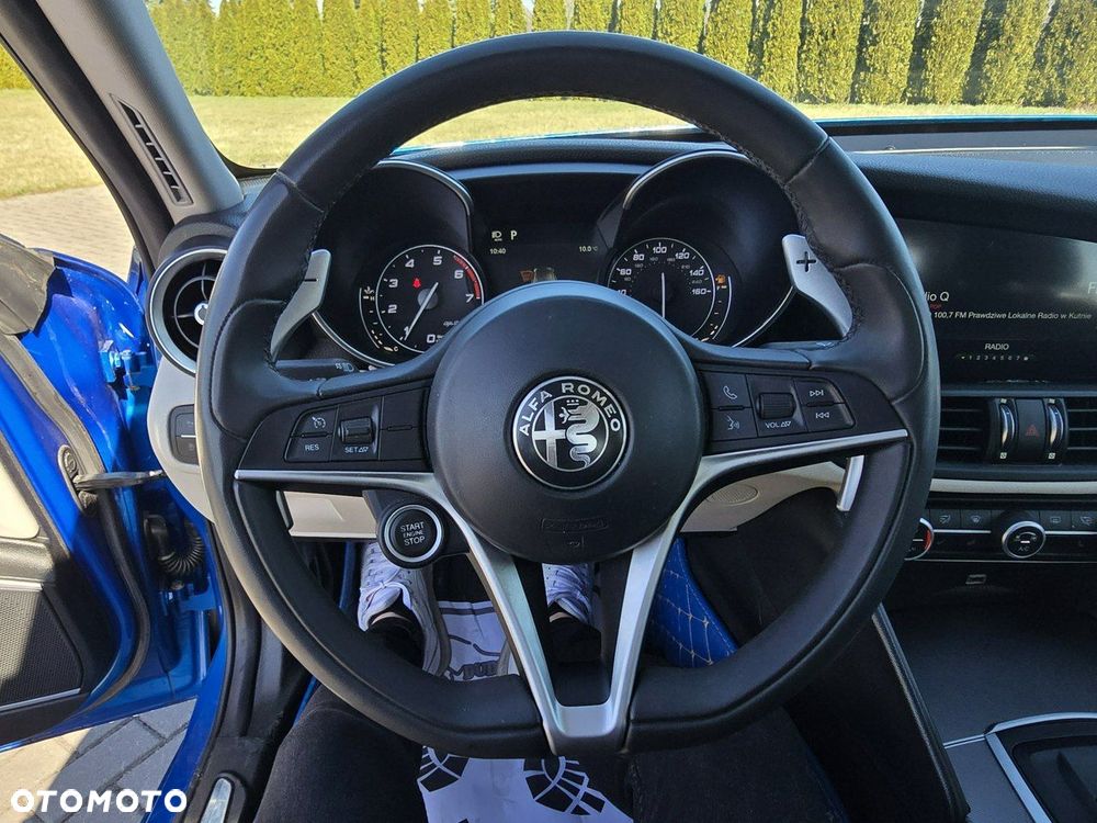 Alfa Romeo Giulia - 28