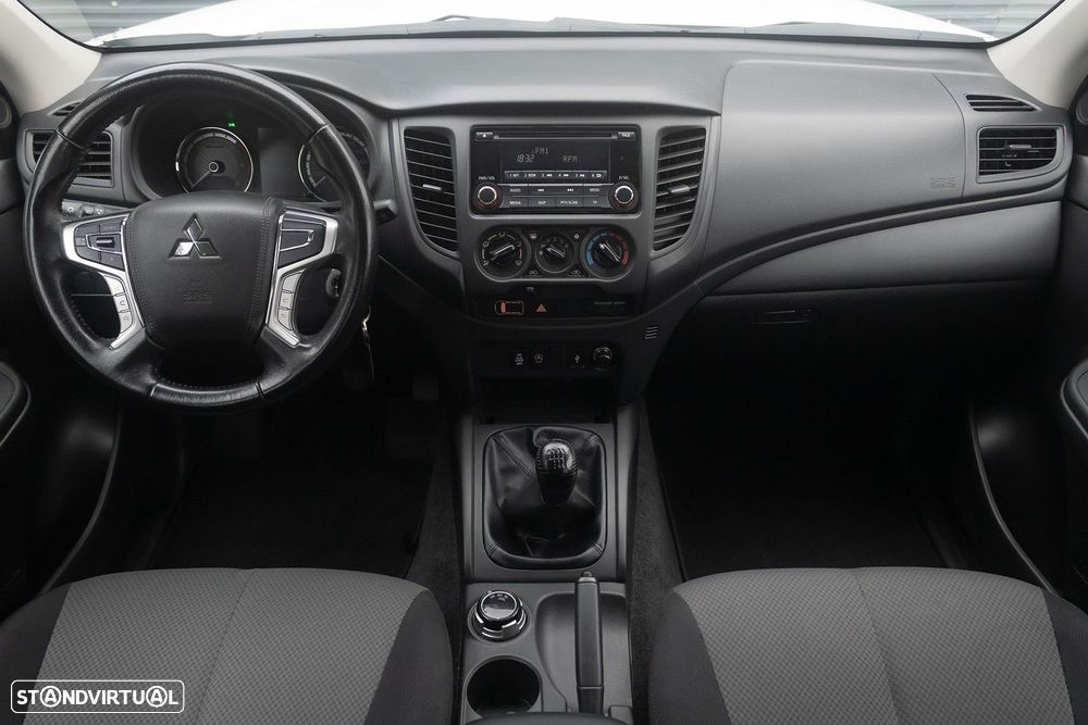 Mitsubishi L200 2.3 DI-D Space Cab Campera 4WD - 8